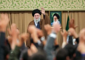 رهبر انقلاب: اختلاف جمهوری اسلامی با آمریکا، ذاتی است