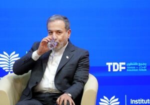 عراقچی پس از تصویب قطعنامه ضد ایرانی: تفاهم قاهره رسما خاتمه یافته تلقی می‌شود