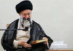 سه تقریظ رهبر انقلاب در آیینه ادبیات مقاومت