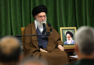 برخی دستگاههای فرهنگی همت و تلاش برای انتقال ارزشهای دفاع مقدس را ندارند