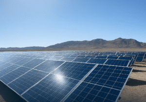 گام راهبردی قرارگاه ابا صالح المهدی (عج) برای توسعه نیروگاه‌های خورشیدی در کرمان