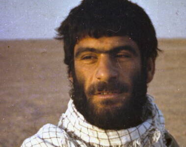 شهید مصطفی کلهری؛ جوانی که درس را رها کرد تا دیگران کار نکنند و در جزیره مجنون به شهادت رسید
