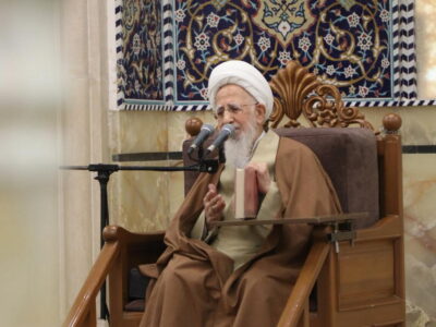آیت الله العظمی جوادی آملی: منکر ولایت فقیه اصلاً از فقه سهمی نبرده است / ایستادگی مردم در برابر قدرتها جلوهای از عنایت الهی است