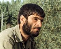 شهید مصطفی کلهری؛ جوانی که درس را رها کرد تا دیگران کار نکنند و در جزیره مجنون به شهادت رسید
