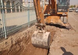 عملیات خاکبرداری پروژه دیوارکشی مسجد مقدس جمکران با حضور فرمانده قرارگاه آغاز شد